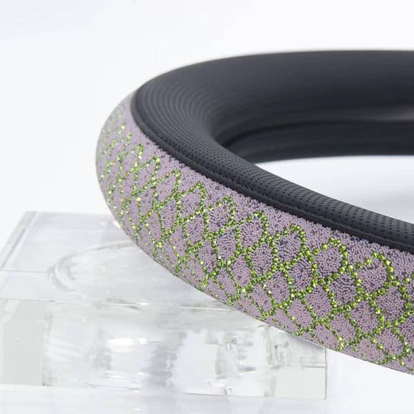 Diamond Steering Wheel with Shining Crystal Decoration, Universal Non-Slip Cover for Cars and Vehicles