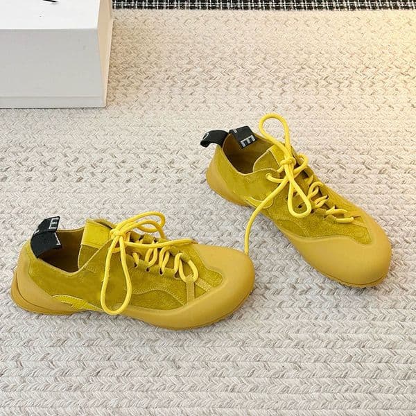 Mens Womens Grip Sneaker Calfskin Suede L814282X Designer Distinctive Climbing Shoe Couple Tubular Laces Platform Shoes Fashionable Casual Style Sizes 35 46