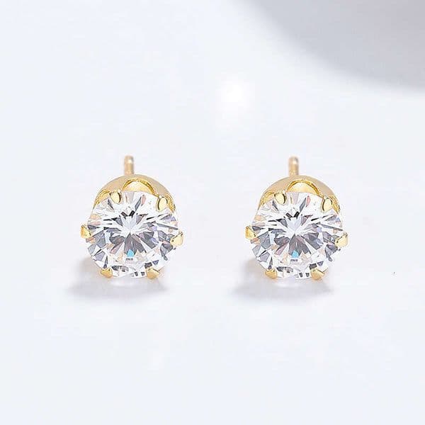 Crown zirconia stud for women, 925 sterling silver, simple versatile six-prong ear bone studs, fashionable and stylish earrings