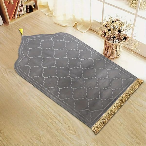 Soft prayer mat thick sponge easy to carry with tassel embossed for multiple scenes 260312