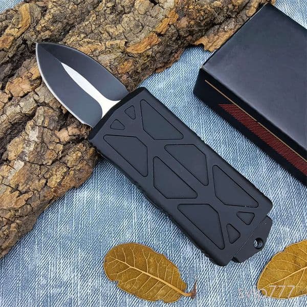 NEW Micr 157-1T Exocet Tactical Money Clip Pocket Knife 440C Blade Black couteau Zinc Alloy Handles Mini Multitools Outdoor Hunting pocket knife Knives 3300 32