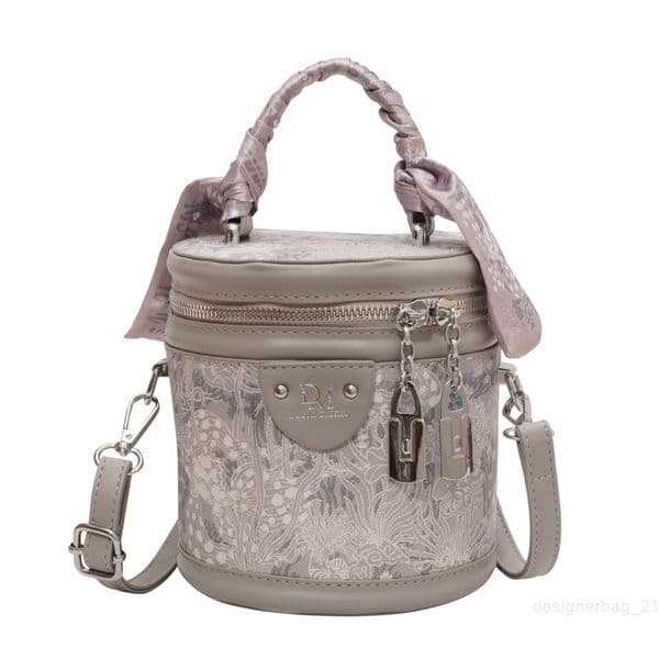 Free shipping 2025 designer Shoulder totes Bags For womans Cylindrical square handbag women crossbody tote bag