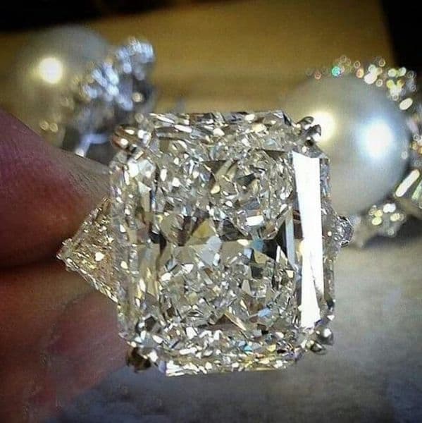 Luxury Big Diamond Rings Fashion Party Oval Zircon Ring Jewelry Wedding Engagement Ring For Womens