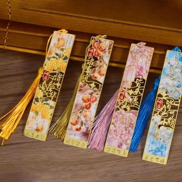 Tassel Pendant Metal Bookmark Pendant Decorative Aesthetic Stationery Pagination Mark Book Marking School Office Supplies S26317