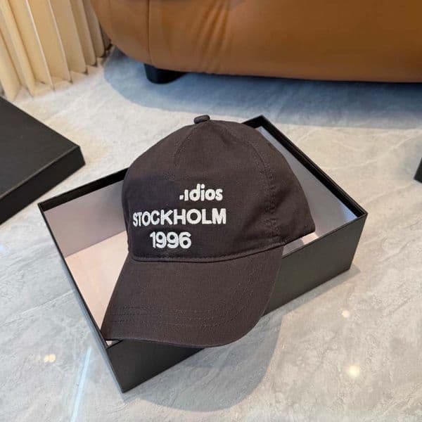 Designer Ball Cap Baseball Fashion Summer Women and men Versatile Big Head Show Face Small Sunvisor Wear Hat Travel Q260516