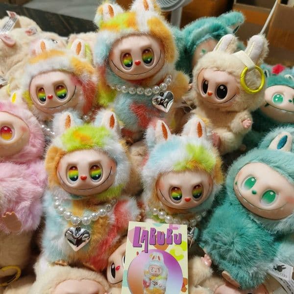 Christmas Labubu V1 V2 V3 V4 V5 Have A Seat Series Vinyl Pendant labubu Doll Model Toy Cute Monster Cartoon Character Dolls For Childrens Birthday Gift Blind Box #A505