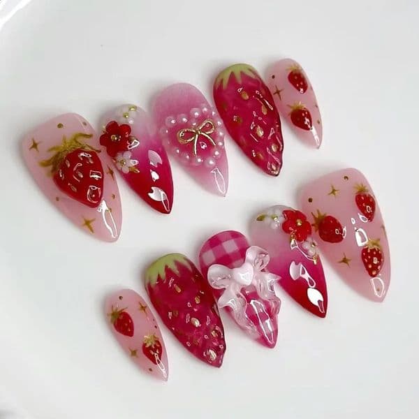 24pcs Wearable False Nail Strawberry Bow n Nails Tips Red Short Almond Pearl Starlight Art Flower Press on 260305