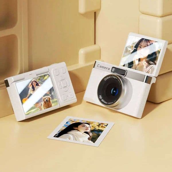 2.4' Screen 1080P HD Digital Anti-Shake 8x Zoom Photography Video Camcorder 4K Recording Autofocus Entry-Level CCD Camera 26W0318