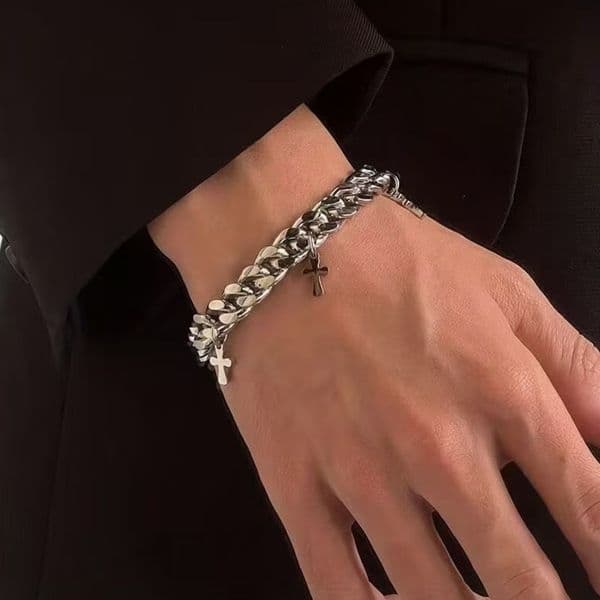 Men's Cross Luxury Jewelry Women Men Titanium Steel Simple Stylish Curb Chain Charm Bracelet for Casual Office Lunches Park Strolls