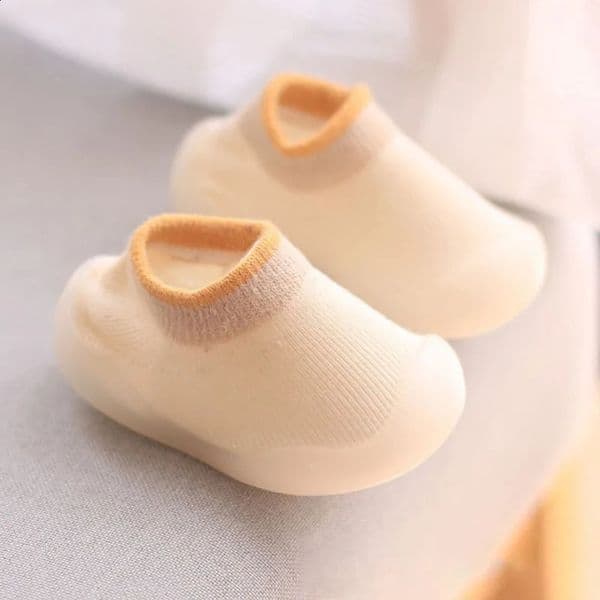 Baby Shoes First Walkers Comfortable Boys Girls Kids Rubber Soft Non-Slip Sole Floor Shoes Knit Booties 260319