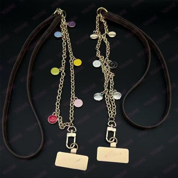 Fashion Chain Designer Confetti Chain Bag Charm Monogram Flower Key chain Handmade colorful disks Leather Metal Keychains Charm Hanging sig L260611QCXX