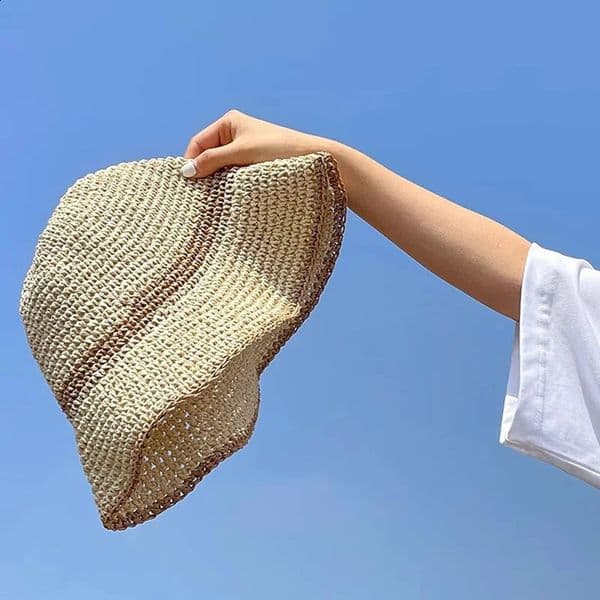 Fashion Wavy Brim Beach Straw Hat Summer Women Foldable Visor Bucket Hat Fisherman Cap Outdoor Panama Girls Wide Brim Sun Hats 260312
