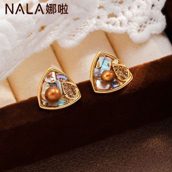 Abalone Shell Pieces Inlaid With Freshwater Pearl Light Luxury High-End Earrings, Fashionable Versatile Earrings Wholesale High-Quality
