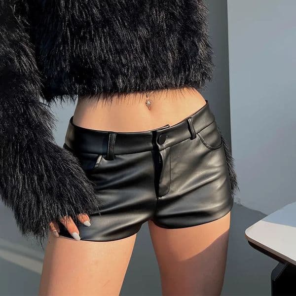 Sexy Black PU Fashion Casual Summer Shorts Women Clothing Faux Leather Goth High Waisted Womens Shorts Y2k Woman Short Pants 260320