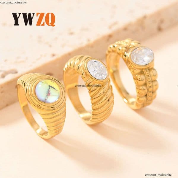 New Jewelry fashion 925 Sterling Silver 14K Gold jewelry cast irregular Moissanite-inlaid for women light luxury design spiral ring