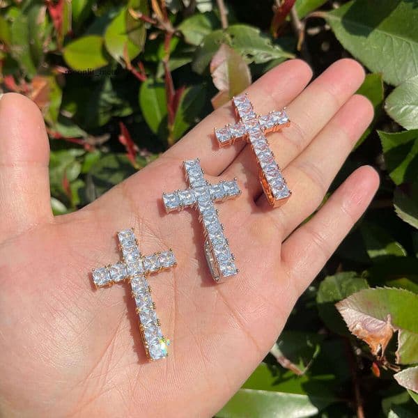 Source Jewelry Cross Pendant Necklace Men's Silver Inlaid Moissanite Hip Hop Trendy Jewelry