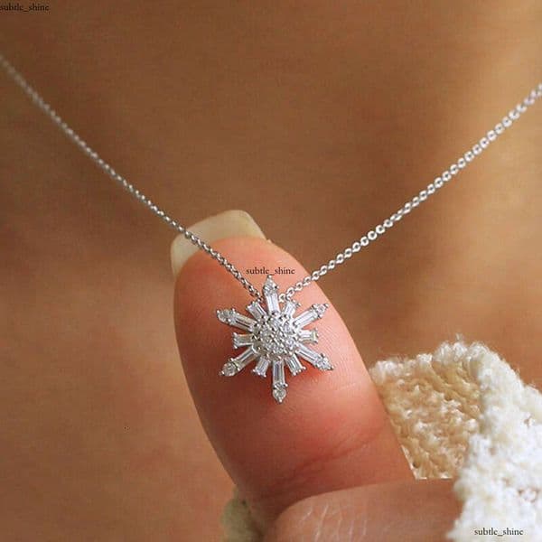 new princess sparkling necklace sweet internet celebrity gift for a girlfriend ice crystal snowflake collarbone chain