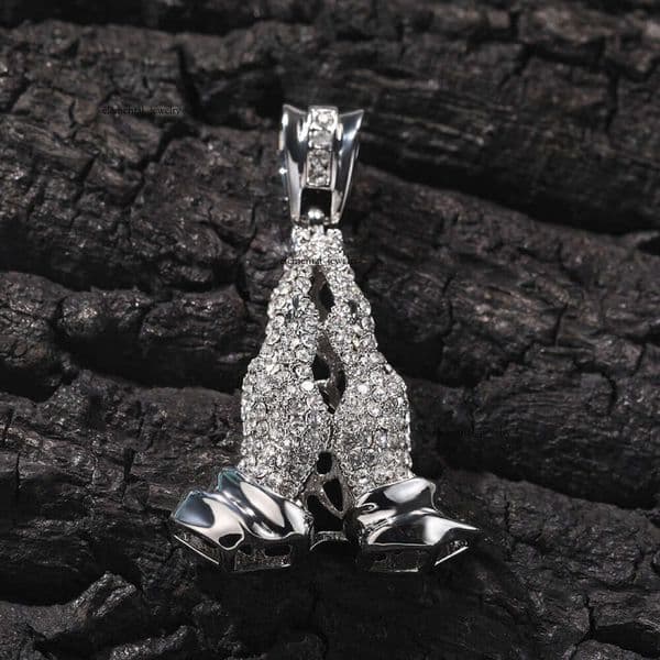 New Moissanite Jewelry Fashion High-End Prayer Hands Hip Hop Personality Pendant Trendy Accessories