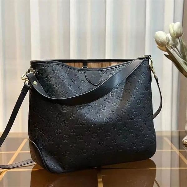 Luxury Famous Black Emboss leather Woman Shoulder bag Tassels Totes Women Handbags Lady Letter Messenger Handbag Female Evening Purse AA8 Fashion