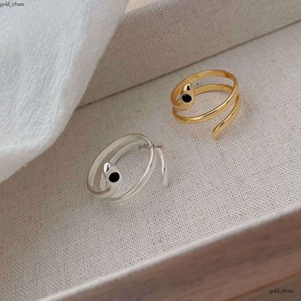 Elegant French Vintage S925 Sterling Silver Snake Wrap with Diamonds Retro Niche Design Adjustable Ring for Women