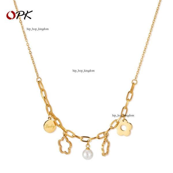 Trendy and unique fashion necklace for women in a commuter style 925 Sterling Silver 14K Gold pearl hollow flower personalized collarbone chain wholesale