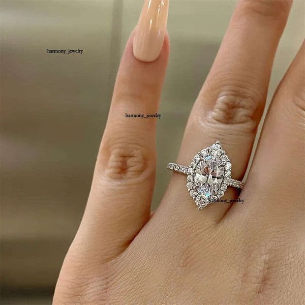 oval-shaped inlaid with Moissanite Jewelry ins-style ring for women wedding ceremony