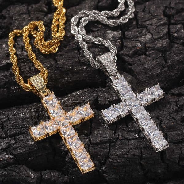 Hot Selling Hip Hop Square Moissanite Cross Necklace Moissanite Jewelry Punk Personality Unisex Couple Pendant Accessories