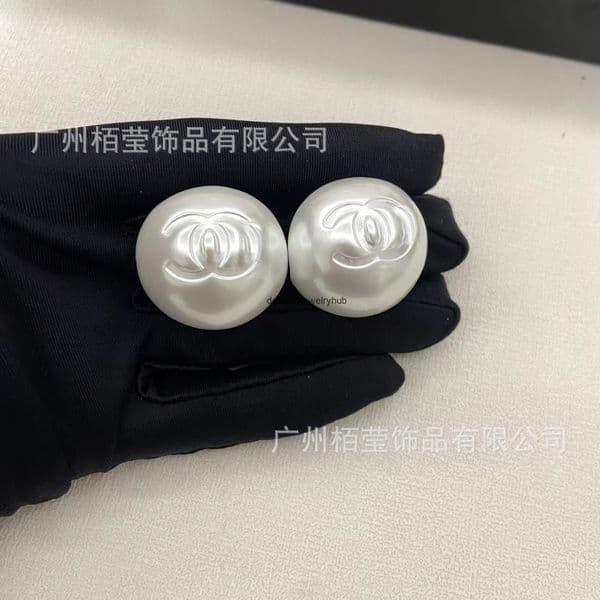 Designer Jewelry Channels double C pearl earrings for women light round ball earrings for women