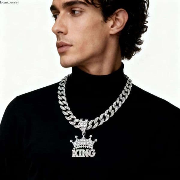 Jewelry Hot-Selling Hip Hop KING Crown Pendant Jewelry Unisex Jewelry Necklace Accessories for Men
