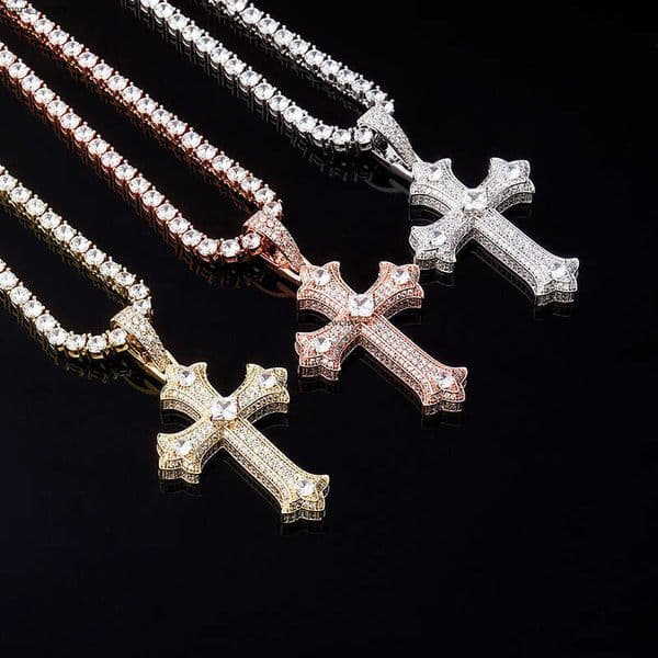 New Jewelry Style Rose Flower Three-Leaf Cross Vintage Pendant Full Moissanite Hip Hop Unisex Necklace Accessories