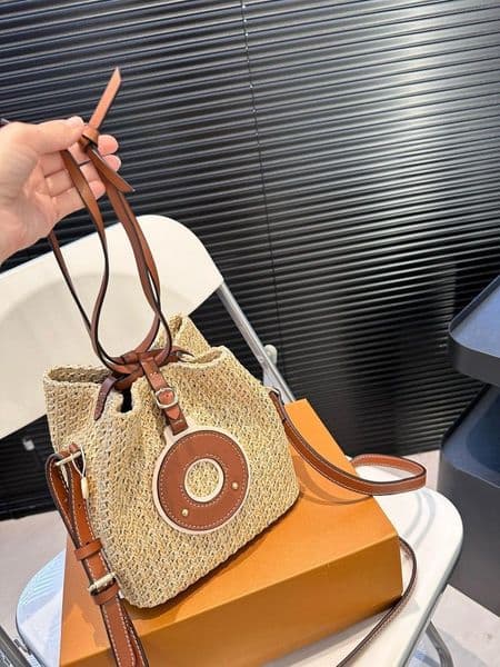Lafite Grass Noe Purse Pea Bag Woven Bucket Bag totes women Fashion Shopping Satchels Shoulder Bags handbags crossbody messenger bags designers wallet Beach bags