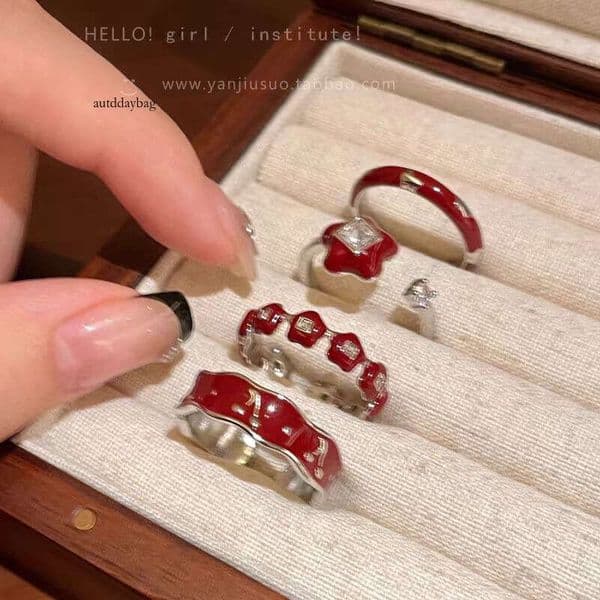 Enameled red flower cherry ring, vintage, flattering, high-end, light luxury, versatile ring for women