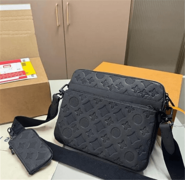 Highqualitys shoulder bags designer Classic Bag cross briefcase luxurys man Women messenger Fashion New bag set satchel handbag Purse Composite package backpack