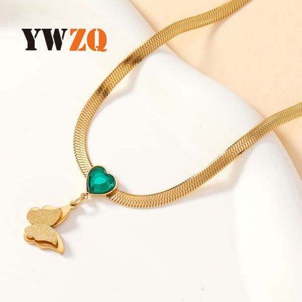 Jewelry titanium necklace for women vintage style heart-shaped emerald double-layer butterfly pendant 925 Sterling Silver 14K Gold jewelry