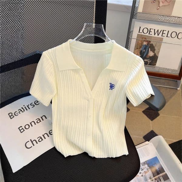 V-neck Short Top For Designer Hoodie Designer T-shirt Women Summer French Style High Waist High-end Small Petite Ice Silk Polo Knitted Polo Shirt Waist-cinching