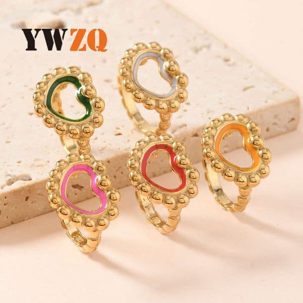 fashion accessories simple design hollow heart-shaped colorful oil-dripped titanium steel ring manufacturer