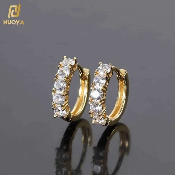 Hip Hop Fashion Jewelry 18k Gold Plated Iced Out Moissanite Stud Earrings Women