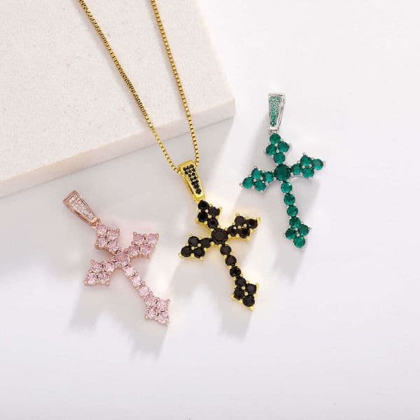 Jewelry Hot Simple Retro Cross Pendant Full Moissanite Hip Hop Necklace Accessories Factory Direct Sale