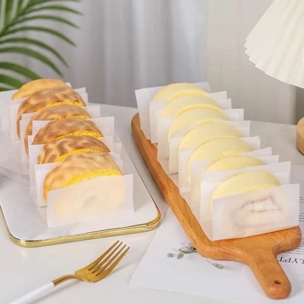 100 PCS Cake Roll Separator Paper Swiss Border Wrapping Papers Food Grade Bread Oven Baking Pan Greaseproof 260312