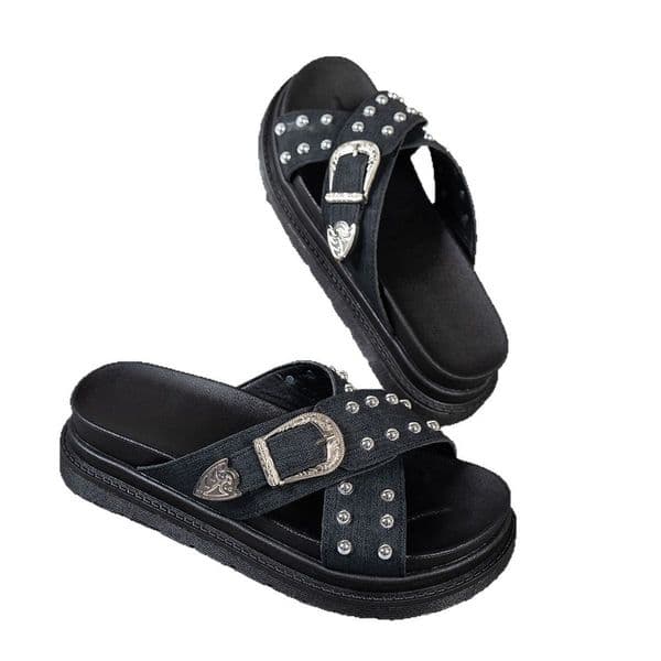 Cross Thick Sole Buckle Rivet Slippers Women Casual Outdoor Beach Sandals Summer