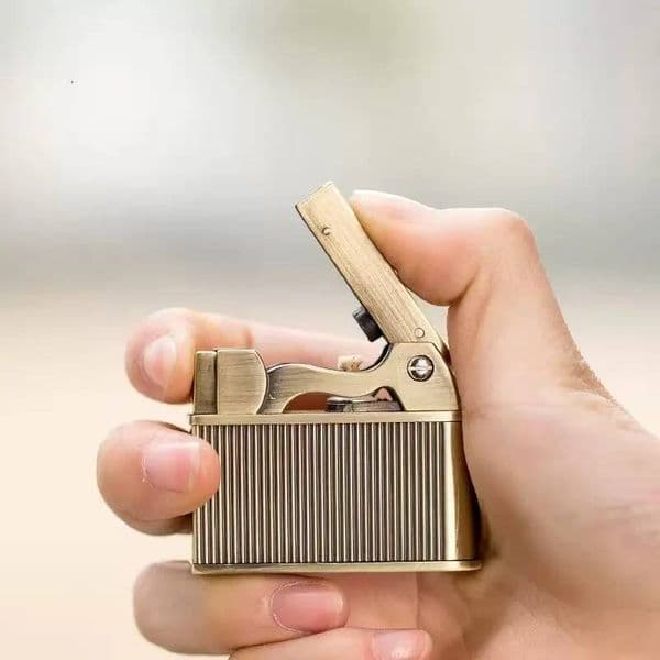 Jobon Vintage Retro Kero Sene Lighter Creative Personality Metal Gas Oline Lighters Bronze Silver Mens Gadgets Collection Gift