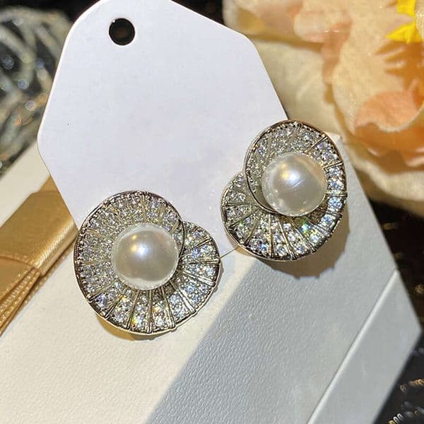 retro-style Hong Kong-style earrings shell imitation pearl women elegant evening party conch earrings for women