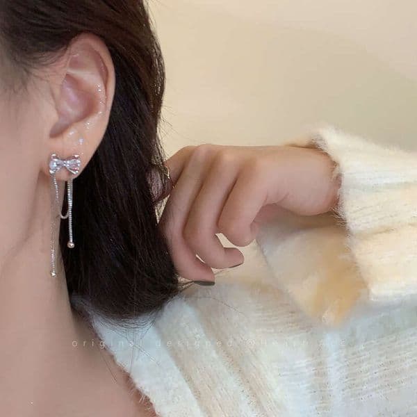 Bowknot long tassel for women, elegant luxurious with a high-end feel, niche design, sweet and stylish earrings