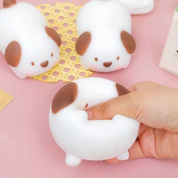 1PC Cute Q-pin Pinch Le Decompression Small Toy Slow Rebound Pressure Reduction Tool for Children Adult Vent Dolls Z260324