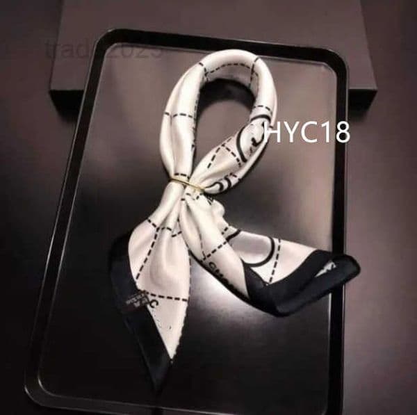 Designer Silk Scarf For Women Luxurious Scarf High End Classic Letter Pattern Designer Shawl Scarves New Gift Easy to Match Soft Touch size 5353cm nice 2KO2