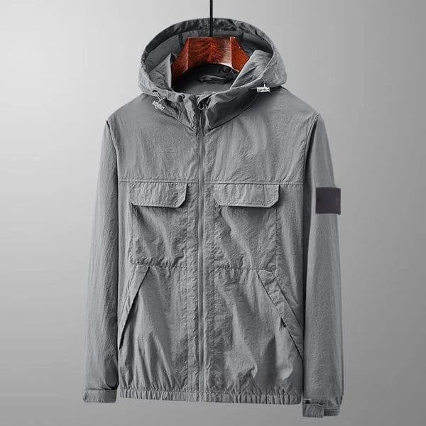 New Sunscreen Clothing Men's Hooded Thin Jacket Outdoor Loose Jackets Waterproof Breathable Skin Clothing Multi Pocket Coat