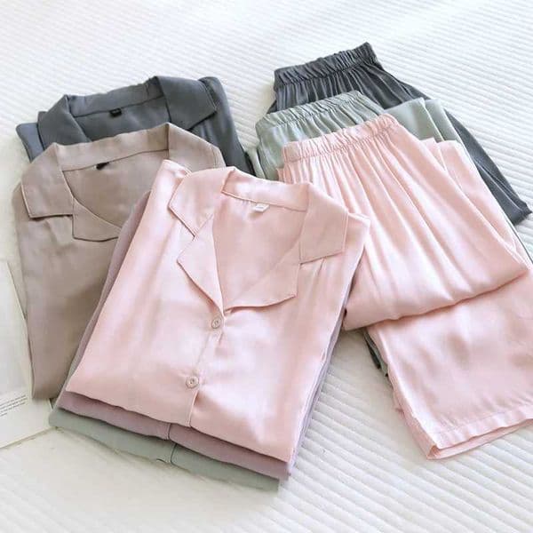 Men and Womens Cotton Silk Pajamas Thin Satin Home Clothing Long Sleeved Pants Spring Pajama Sets Pure Color Couple 2 PcsT260320