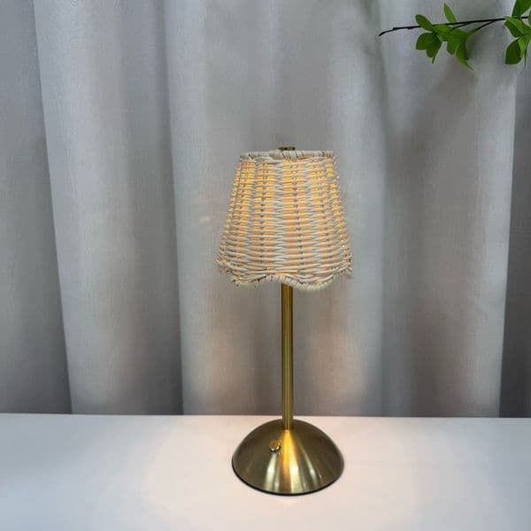 Bestseller Cross-Border Amazon LED Rattan Rechargeable Table Lamp, Medieval Style Handmade Woven Decorative Atmosphere Bedroom Desktop Night Light Ddmybear