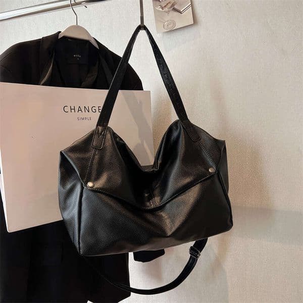 New foreign trade large capacity, fashionable and versatile, single shoulder crossbody bag, stylish solid color women's handbag