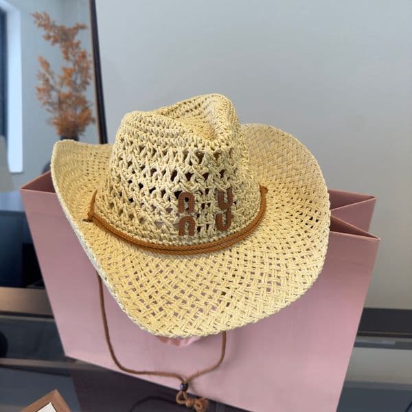 Straw Hat Designer Bucket Hat New Womens Simple And Versatile Outdoor Summer Beach Sunshade Cap L260520